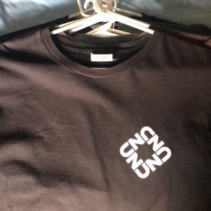 Men’s Undefeated Medium T-shirt